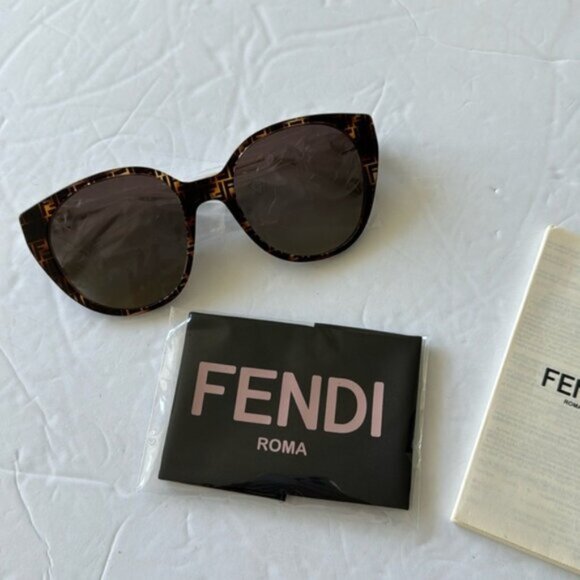 Fendi Designer Cat Eye Sunglasses Brown Gold W Pouch & Box 54mm - Picture 4 of 16